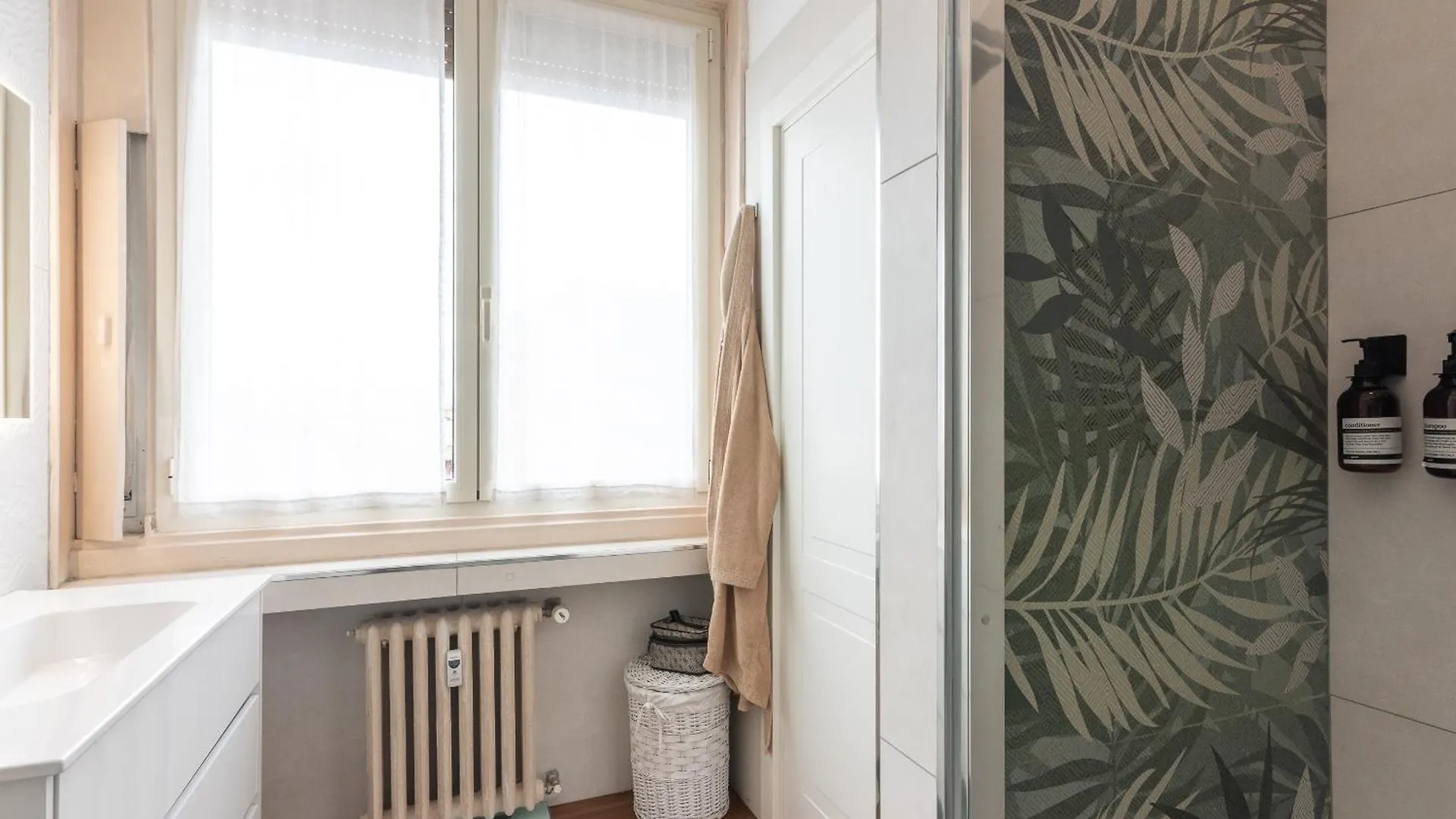 De Amicis Apartment Milan